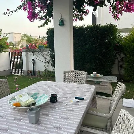Villa Huzurlu Sitede Konforlu *